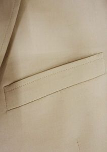 84 DANIEL HECHTER 932 SHAPE SPORTSCOAT